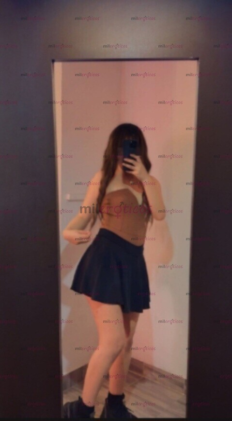 FOTOS DE DAME TODA ESA LECHITA QUE A MÍ TANTO ME GUSTA BBE...