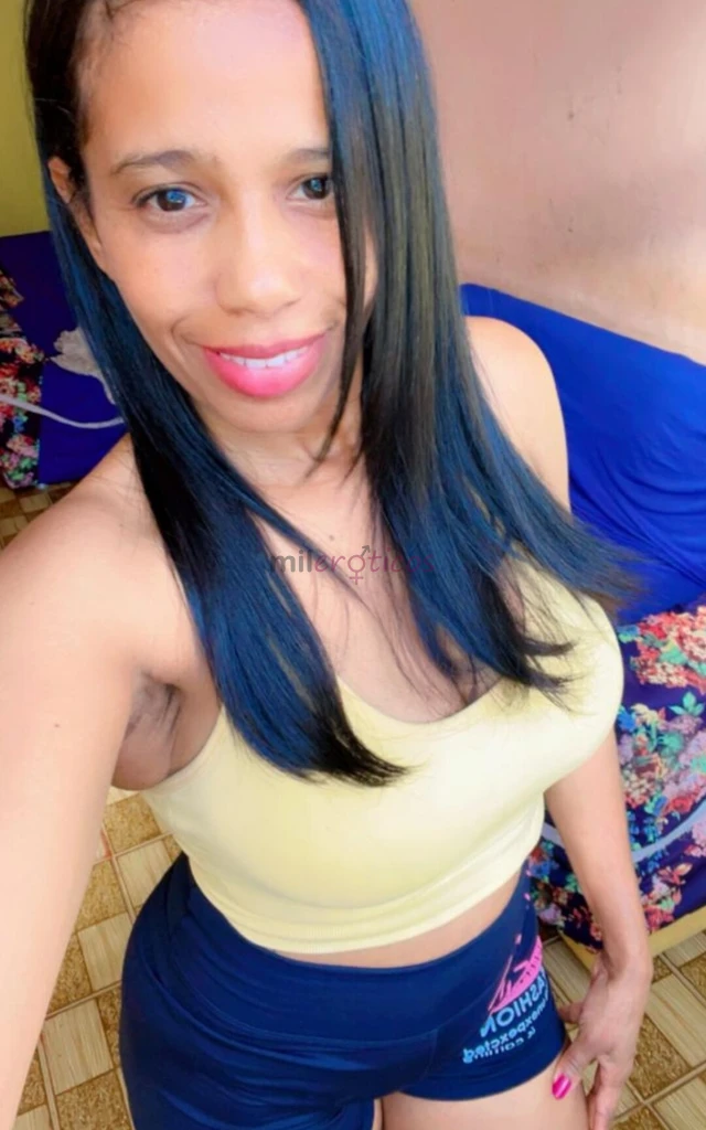 Ola meus amores venham curti momentos maravilhosos comigo eu sou uma baiana bem fogosa e super carinhosa eu amor gozar gostoso e satisfazer todos os s...
