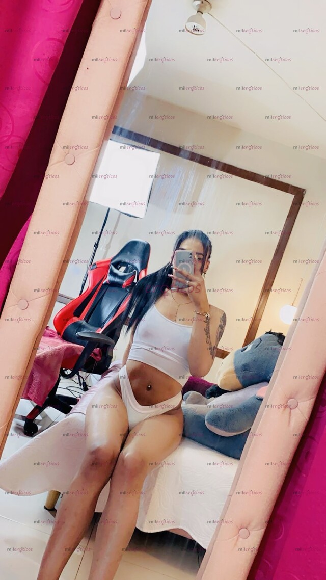 FOTOS DE XIMENA CHICA TRANS PEREIRANA ALTA DELGADA MORENA TOTAL MANTE NATURAL