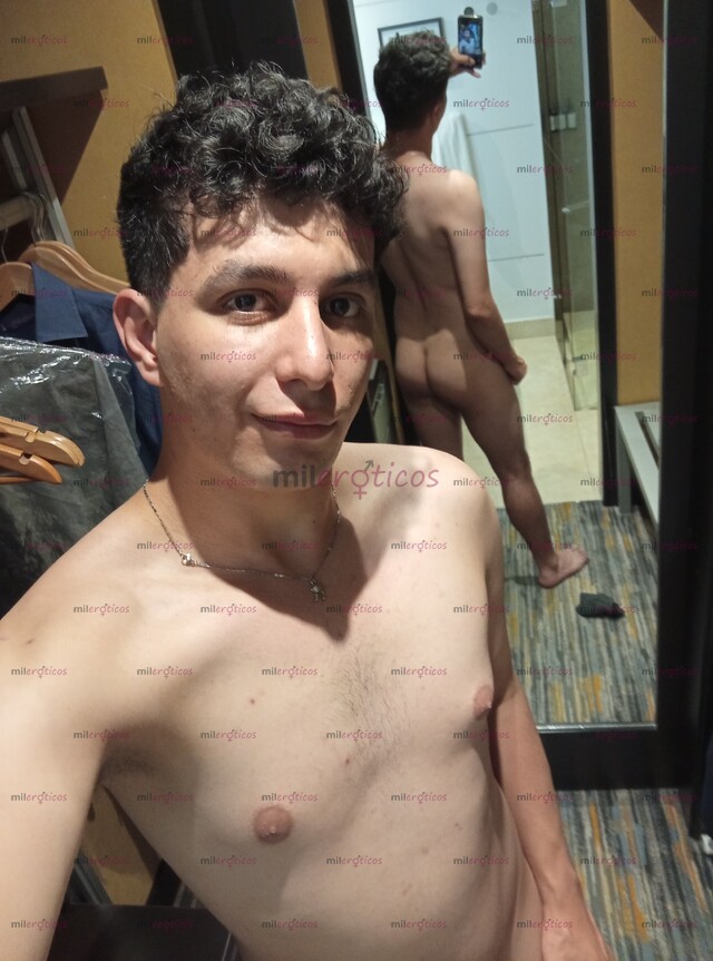 FOTOS DE CHICO ROLITO PASIVO NALGON Y COMPLACIENTE