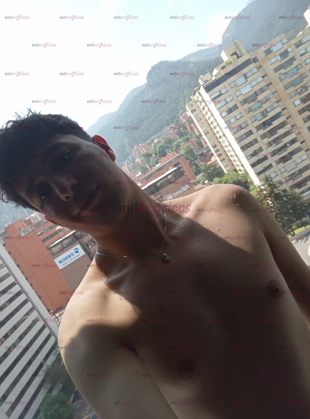 FOTOS DE CHICO ROLITO PASIVO NALGON Y COMPLACIENTE