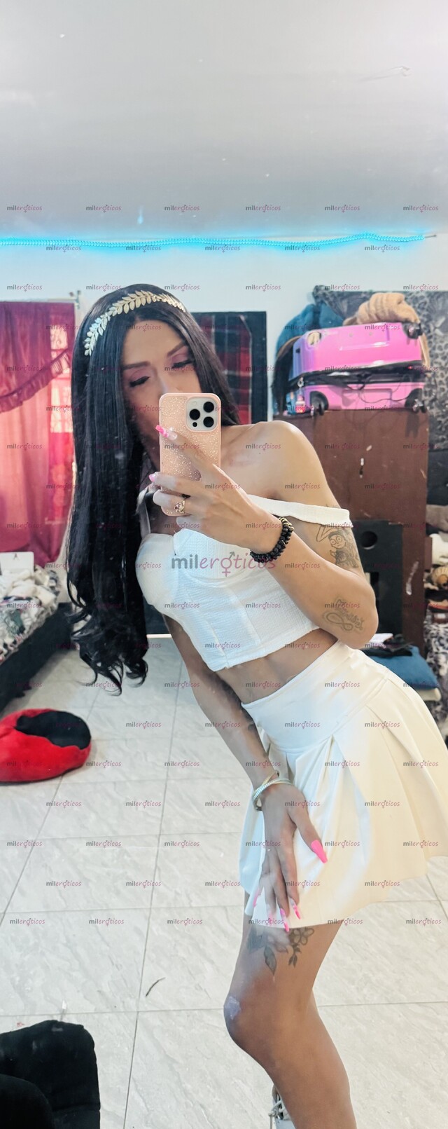 FOTOS DE LINDA CHICA TRANS DOTADA Y 100% FEMENINA COMPLACIENTE Y ARDIENTE