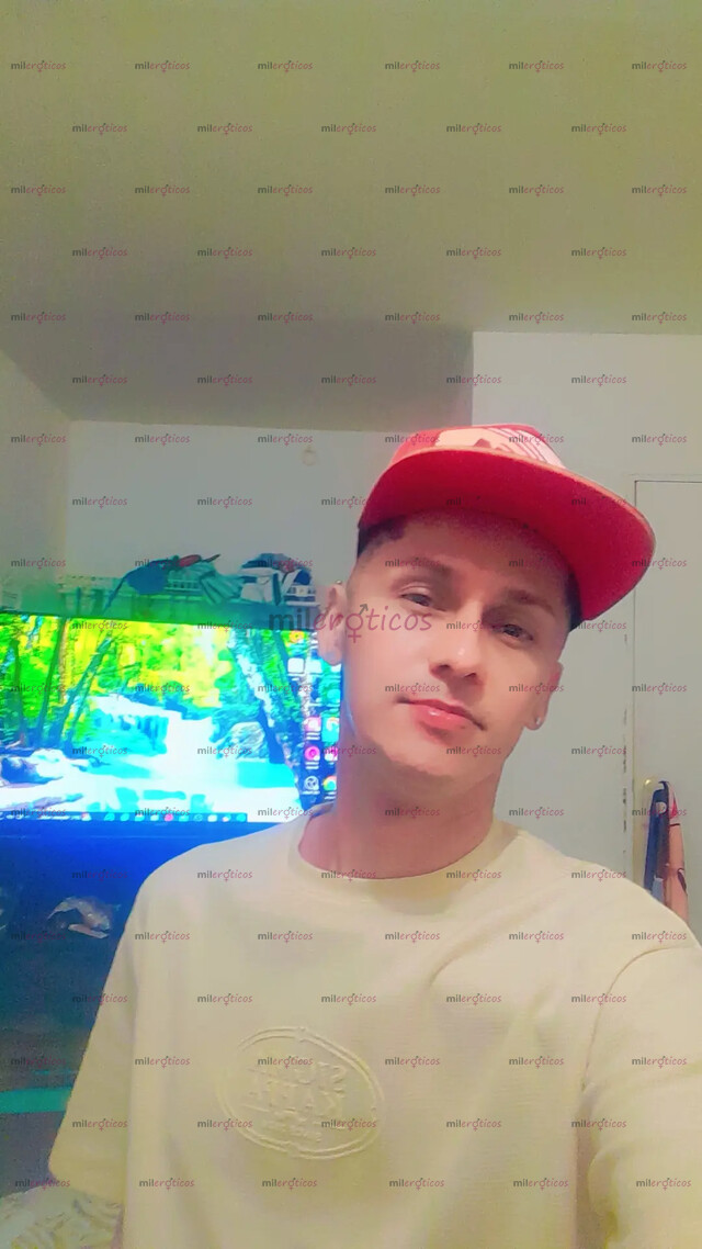 FOTOS DE DUVAN JOVEN COMPLACIENTE BUENA VERGA Y MUY LECHERO