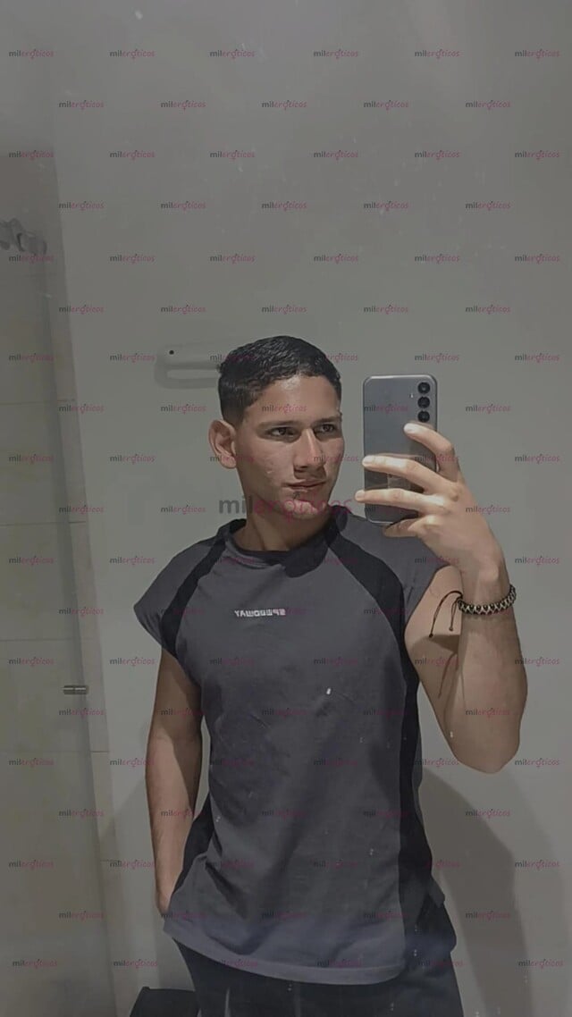 FOTOS DE BUSCO UN HOMBRE PROVEEDOR, CARIÑOSO Y DE BUEN GUSTO.
