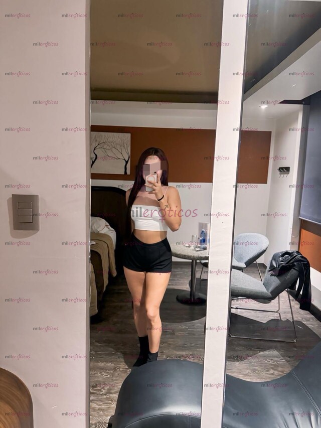 FOTOS DE DELGADITA JOVENCITA 20 AÑOS DISFRUTA DE MI HERMOSO CUERPO Y MIS RICAS NALGUITAS