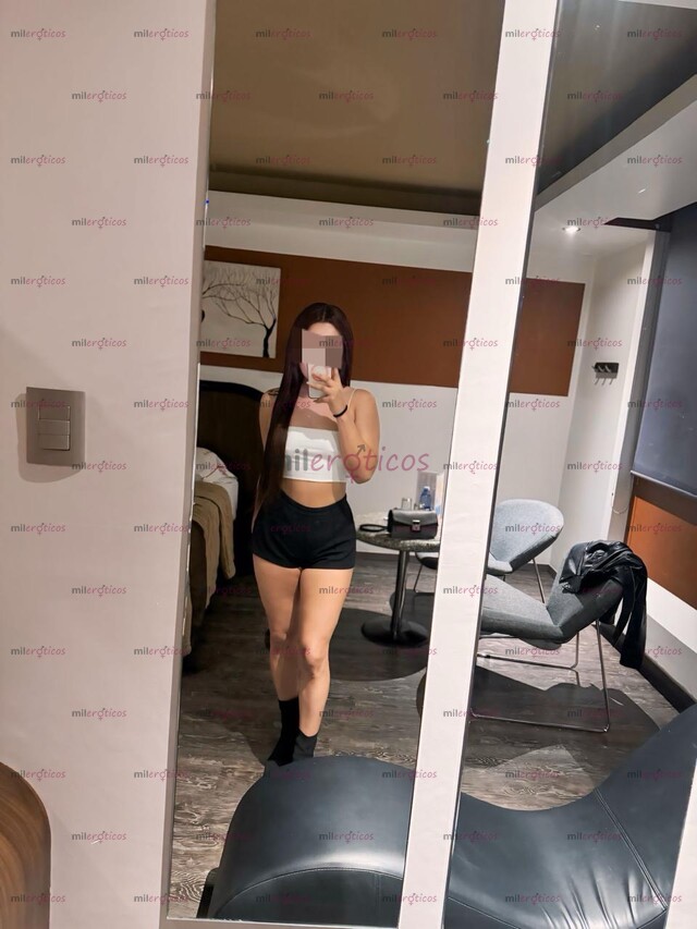FOTOS DE DELGADITA JOVENCITA 20 AÑOS DISFRUTA DE MI HERMOSO CUERPO Y MIS RICAS NALGUITAS