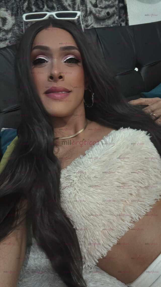 FOTOS DE LINDA CHICA TRANS DOTADA Y 100% ILIMITADA PARA HACER TODO LO QUE DESEES