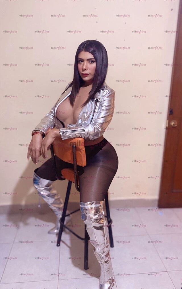 FOTOS DE EXUBERANTE MORENA , SOY TU FANTACIA ECHA REALIDAD