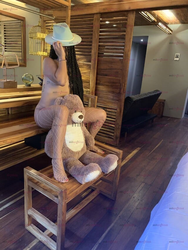 FOTOS DE TU CHICA SEXI , MUY ARDIENTE PARA EL SEXO