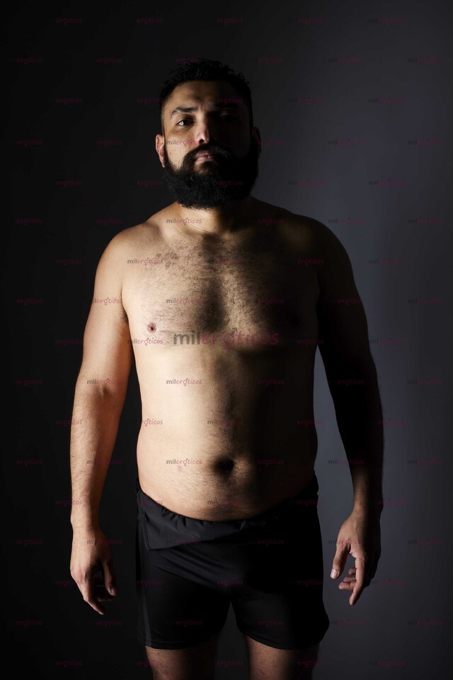 FOTOS DE GUAPO, ACTIVO, FORNIDO, DOMINANTE Y VARONIL 35 AÑOS