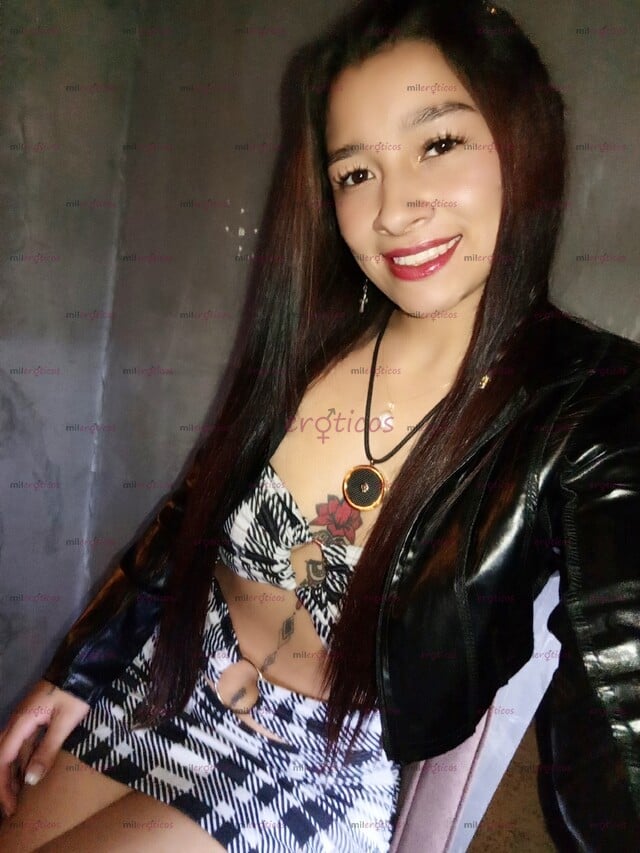 FOTOS DE DELICIOSA Y FLAQUITA HERMOSA A TU DISPOSICIÓN!