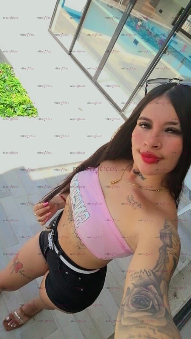FOTOS DE SOY UNA PELI NEGRA TATUADA Y ALTA UNA HERMOSA COLOMBIA