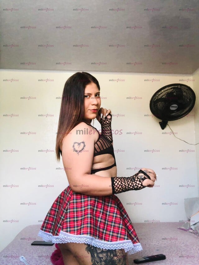 FOTOS DE ROBUSTA, COMPLACIENTE, FEMENINA Y ADEMÁS DE TODO TU MEJOR PRIVILEGIO.