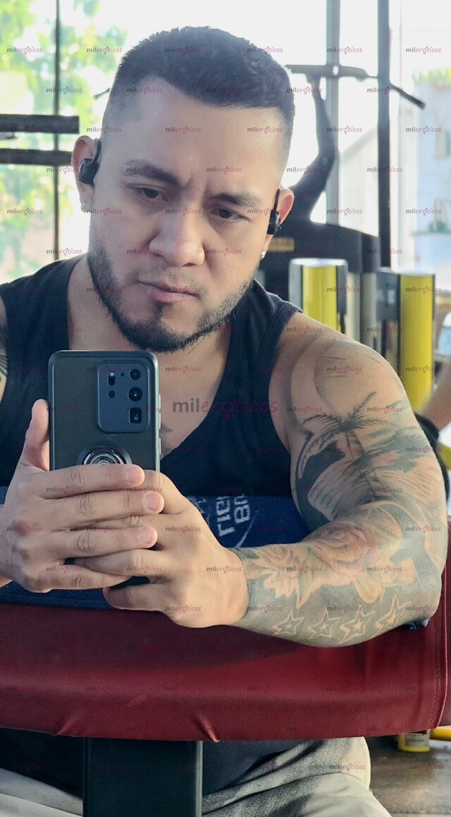 FOTOS DE CHACAL COMPLACIENTE MASAJES EROTICOS XXX GDL HOT