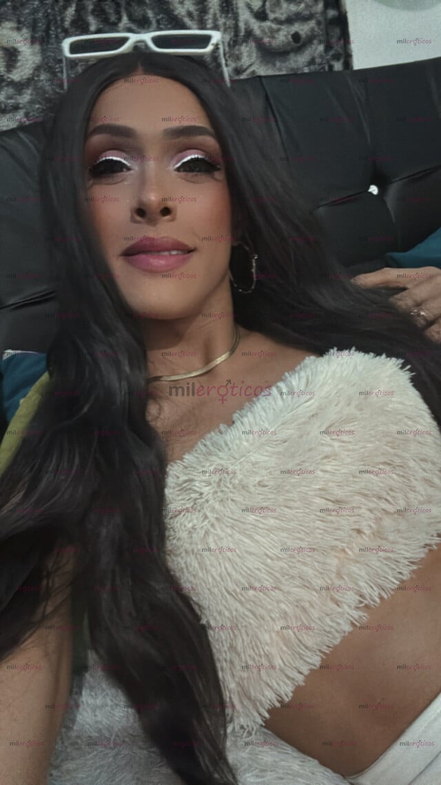 FOTOS DE LINDA CHICA TRANS DOTADA Y 100% FEMENINA COMPLACIENTE Y ARDIENTE