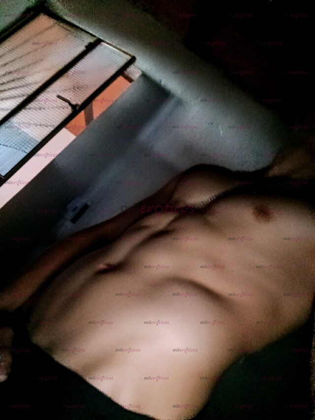 FOTOS DE POLLO GIGOLÓ DE 19 AÑOS ,PROMOS DESDE 35 MIL,40MIL APROVECHA