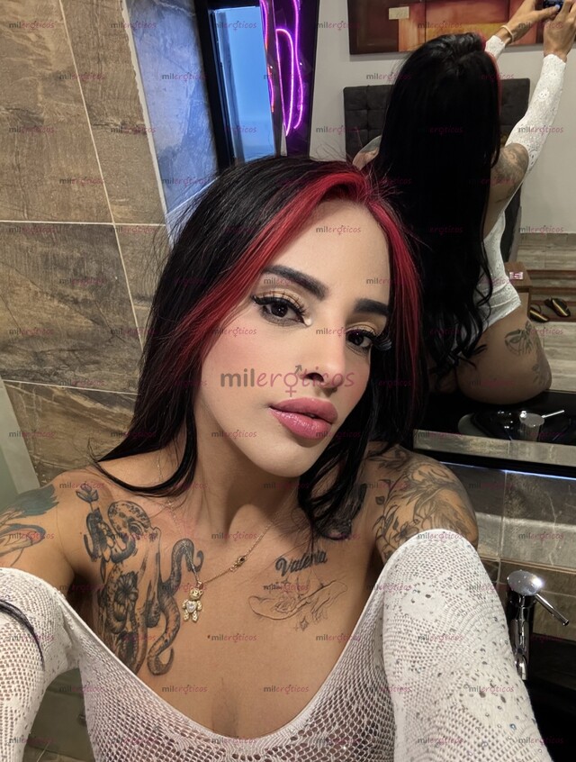 FOTOS DE DISPONIBLE EN TU CIUDAD DE CABELLO NATURAL NEGRITO Y MUY FEMENINA LUBRICADA VEN