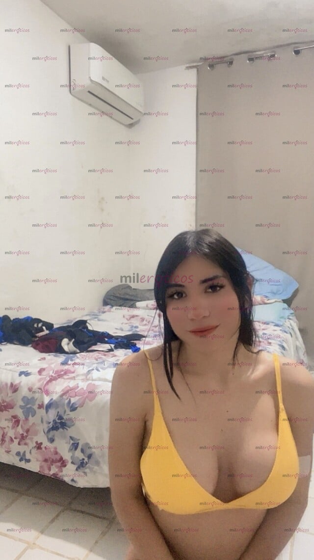 FOTOS DE POR PRIMERA VEZ EN TU CIUDAD, Y CON UN RICO CARAMELO Y UNAS RICAS TETAS