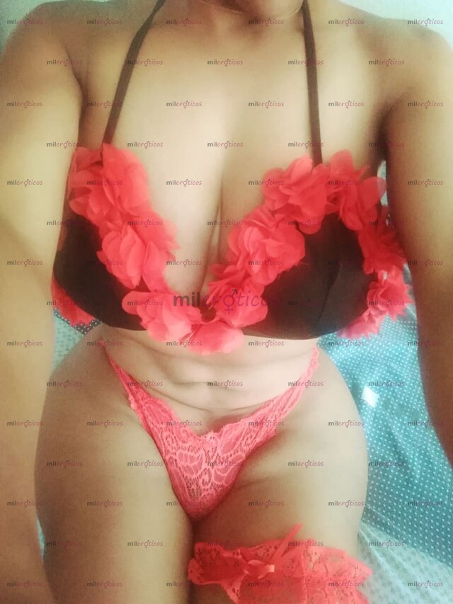 FOTOS DE MORENITA CON CURVAS PARA TI, UNA MUÑECA DE CHOCOLATE