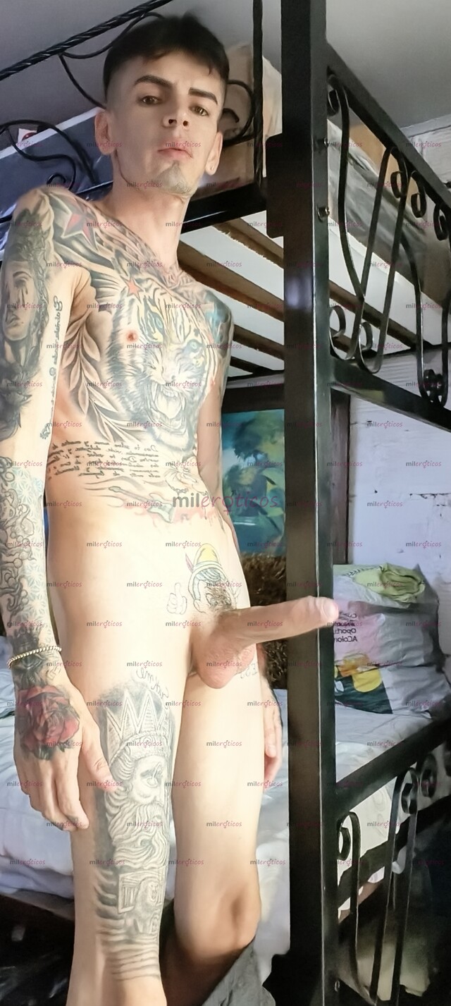 FOTOS DE FLACO VERGON TATUADO FETICHERO ACTIVO HABLEMOS