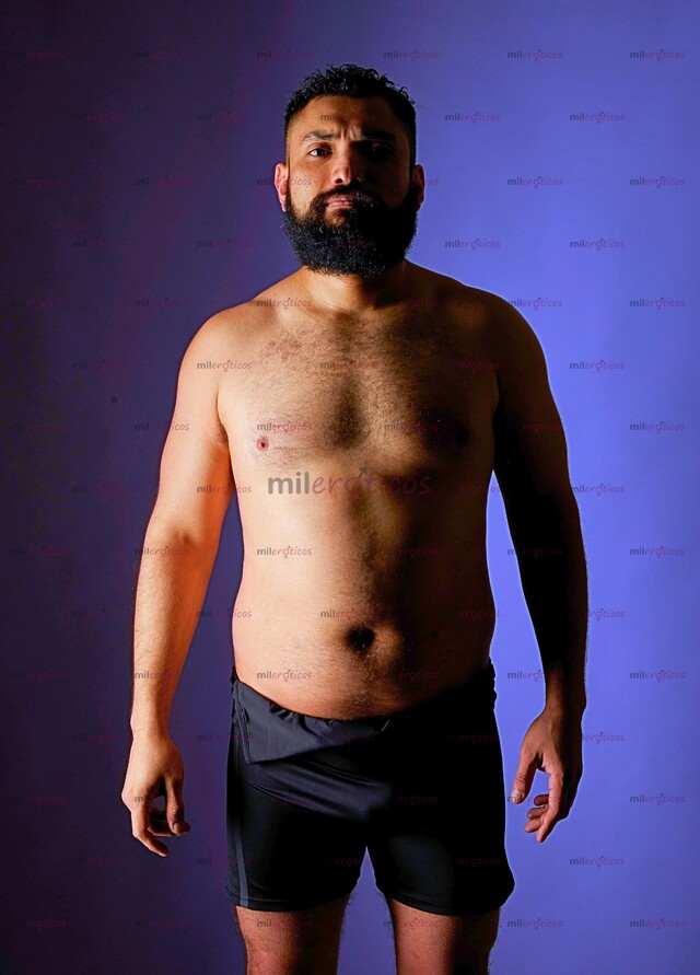 FOTOS DE GUAPO, VELLUDO, ACTIVO, VARONIL, DOMINANTE.