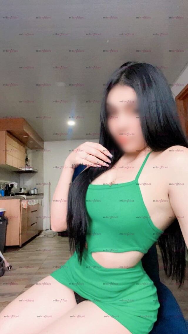 FOTOS DE HOLA CORAZON MI HOMBRE ES LANIA UNA CHICA LINDA