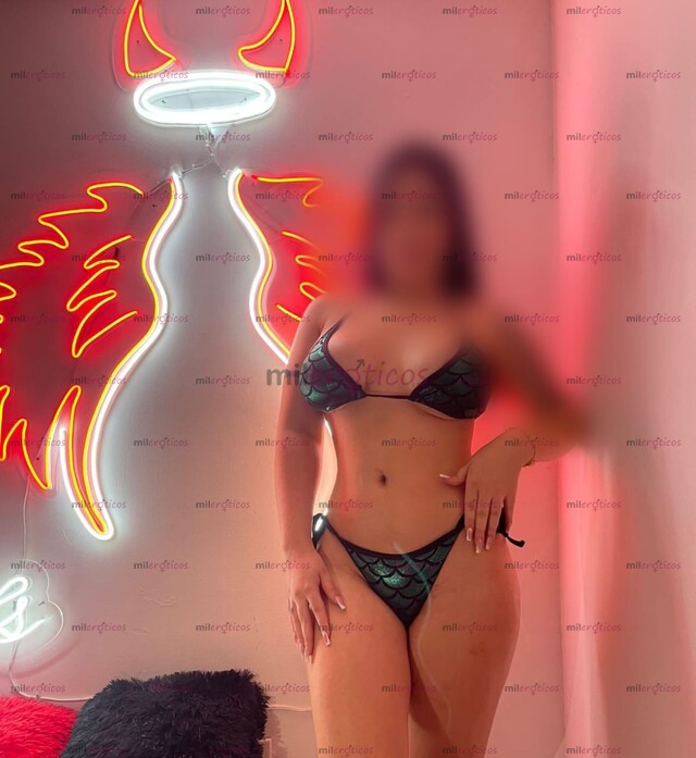 FOTOS DE TETONA CUQUITA BLANQUITA DESEOSA PARA COMPLACERTE