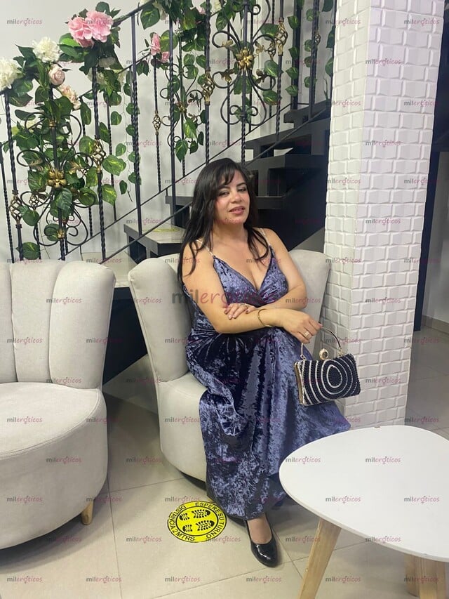 FOTOS DE MUJER MADURA AMANTE DEL SEXO APASIONADO ELEGANTE Y COMPLACIENTE