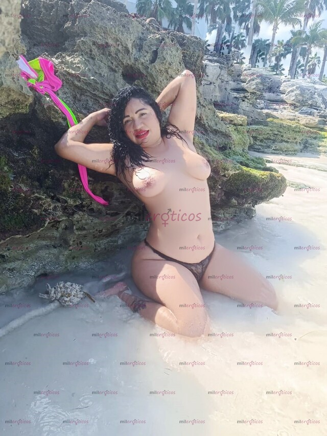 FOTOS DE NICOL CHINA CACHONDA CHICHIS REDONDAS!!!