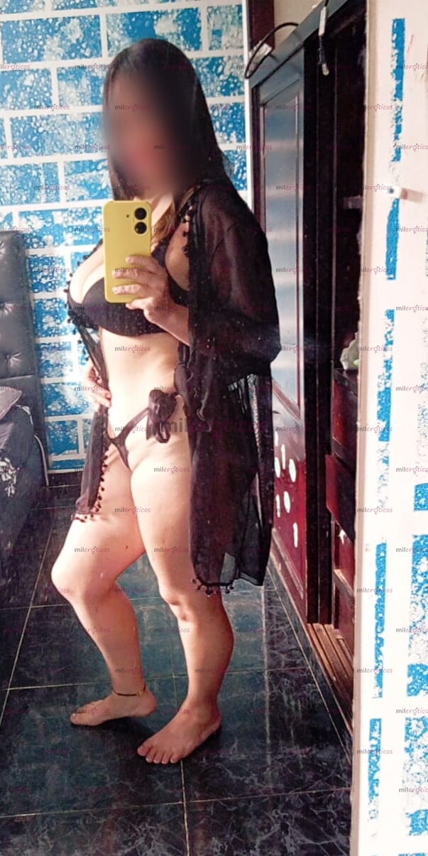 FOTOS DE LINDA Y EXCLUSIVA CULONA ALTA DE HERMOSO ROSTRO Y UNA LINDA SONRISA