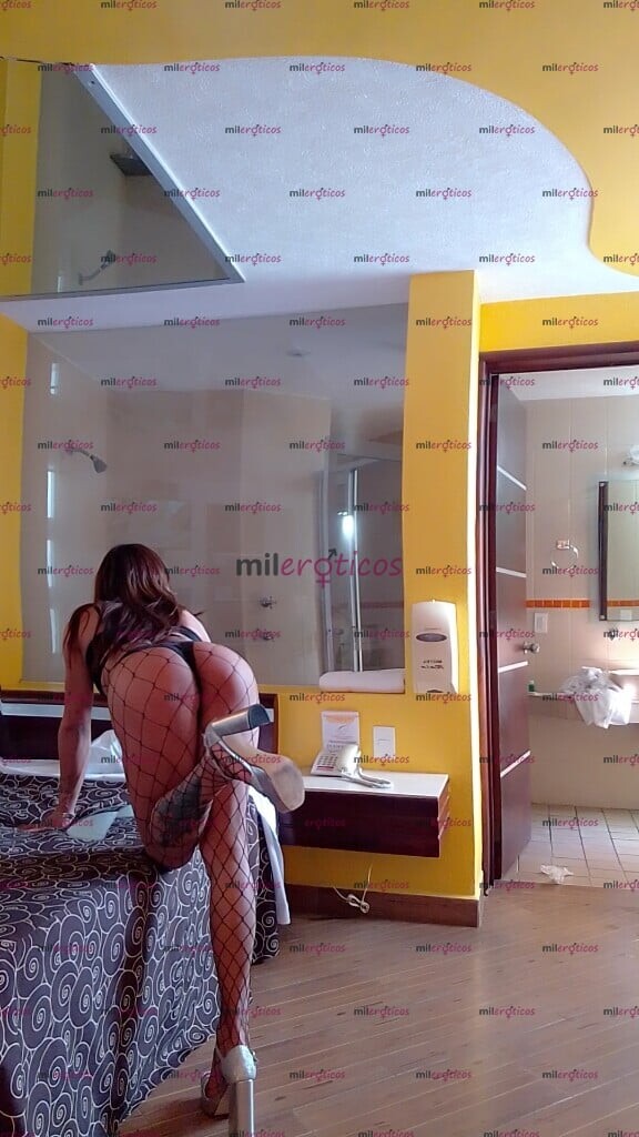 FOTOS DE SÓLO PARA GUSTOS EXIGENTES DISPONIBLE AHORA DISPONIBLE CON LUGAR