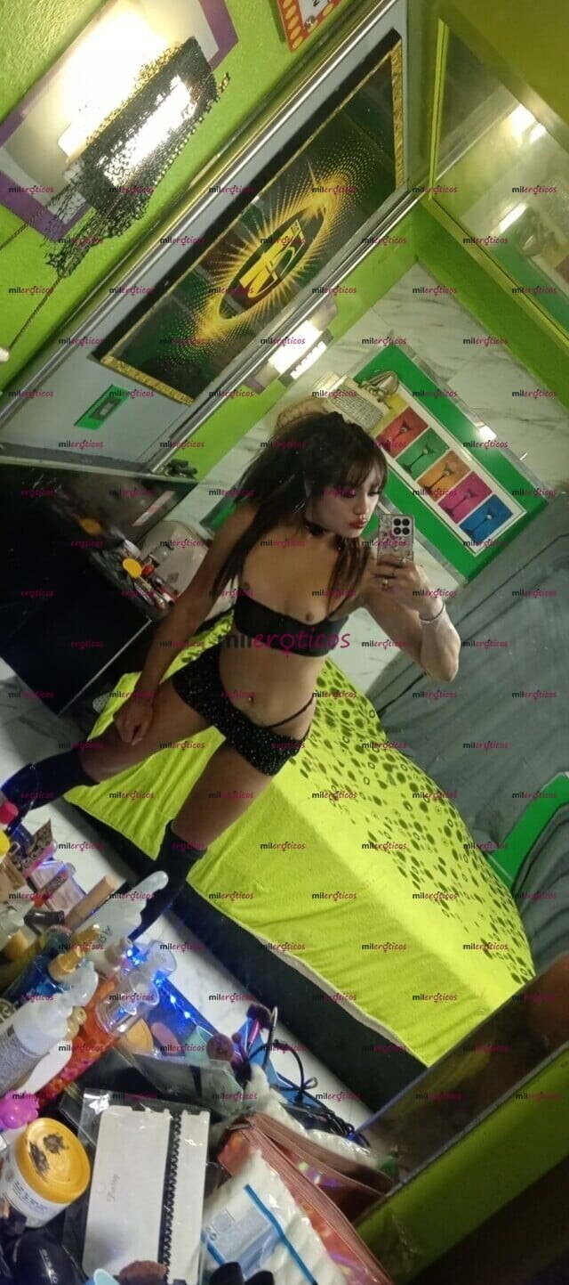 FOTOS DE SÓLO PARA GUSTOS EXIGENTES DISPONIBLE AHORA DISPONIBLE CON LUGAR