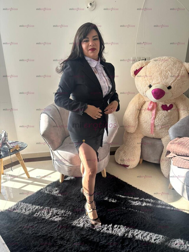 FOTOS DE HERMOSA DAMA COMPLACIENTE MADURITA ELEGANTE