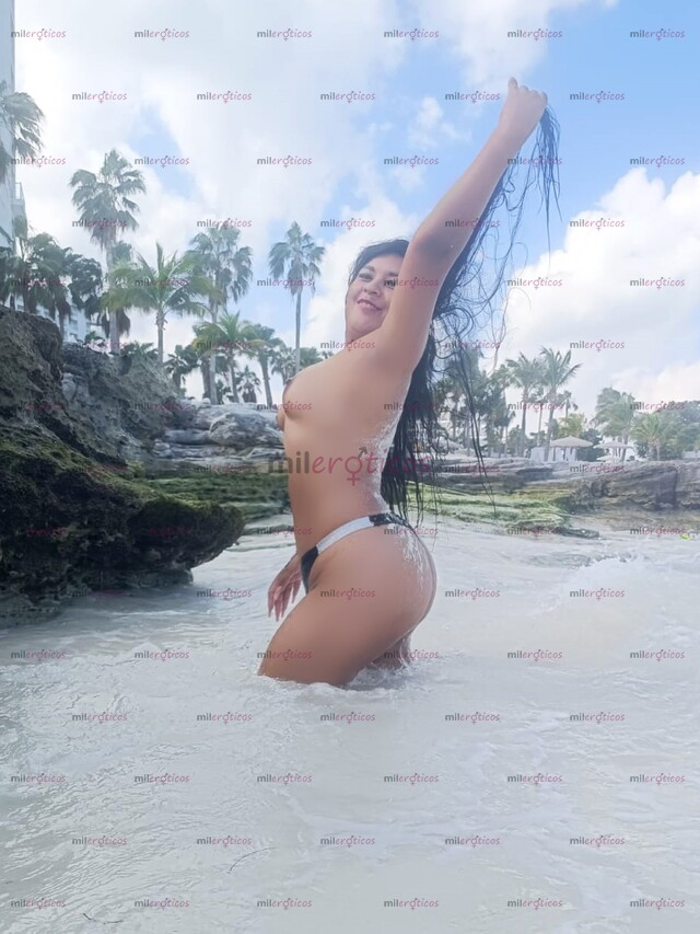 FOTOS DE CULONA EN BUSCA DE QUIEN ME HABIENTE SU LECHITA!!!