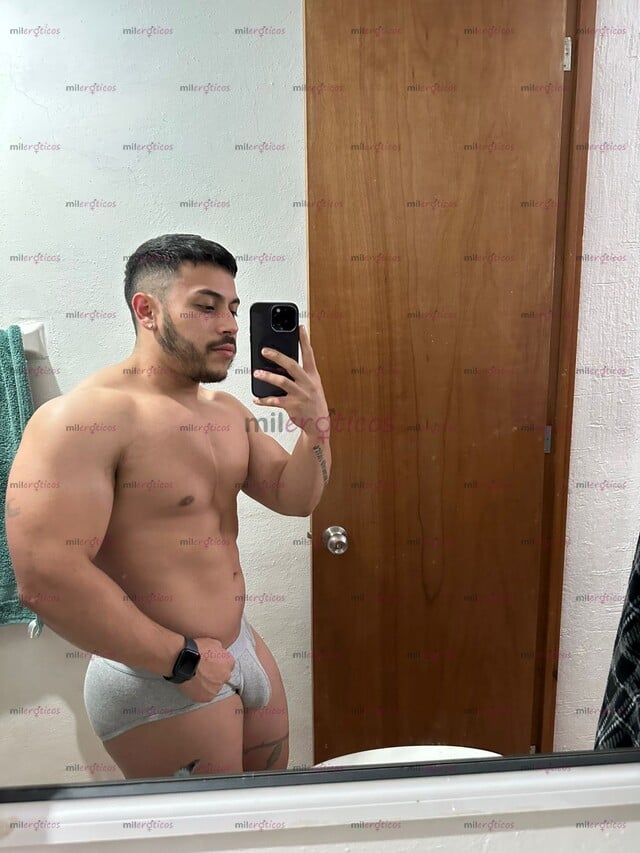 FOTOS DE GUAPO, VERSÁTIL, BUEN CUERPO Y DE MUY BUEN VER