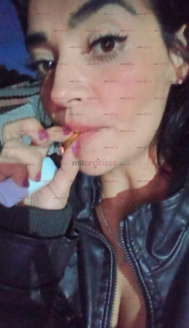 FOTOS DE FANNYLOVE NORTEÑA CALIENTE DISPONIBLE PARA DISFRUTAR SADO MASAJITO EROTICO