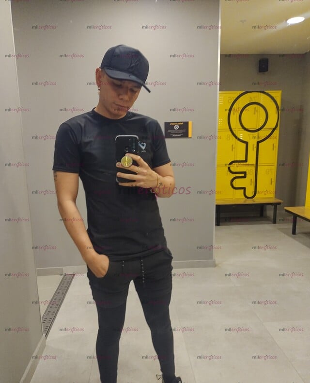 FOTOS DE JOVEN VENEZOLANO MORBOSO ACTIVO , CRUISING