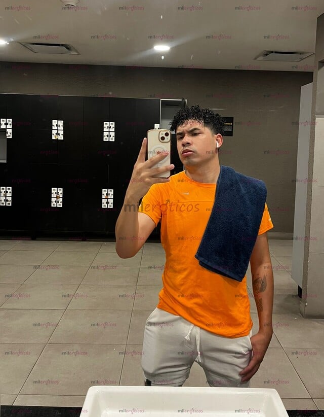 FOTOS DE CHICO GUAPO 19 AÑOS ACTIVO O PASIVO PARA PASARLA RICO