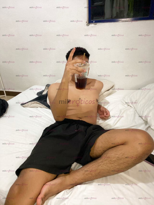 FOTOS DE VATO MORENO VERGON Y MUY HOT RECIÉN LLEGADO