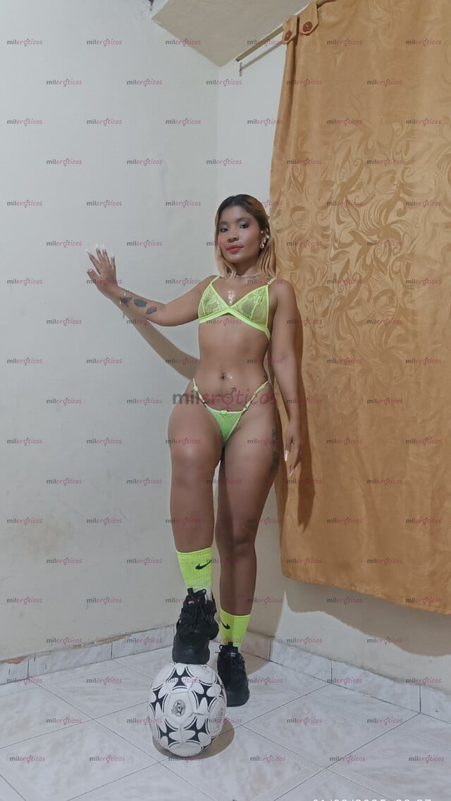 FOTOS DE TU HERMOSA MORENITA EN VERDES VIVOS SOLO DOMICILIO ESCRÍBEMÚLTIMO DÍA DE ATENCIÓ
