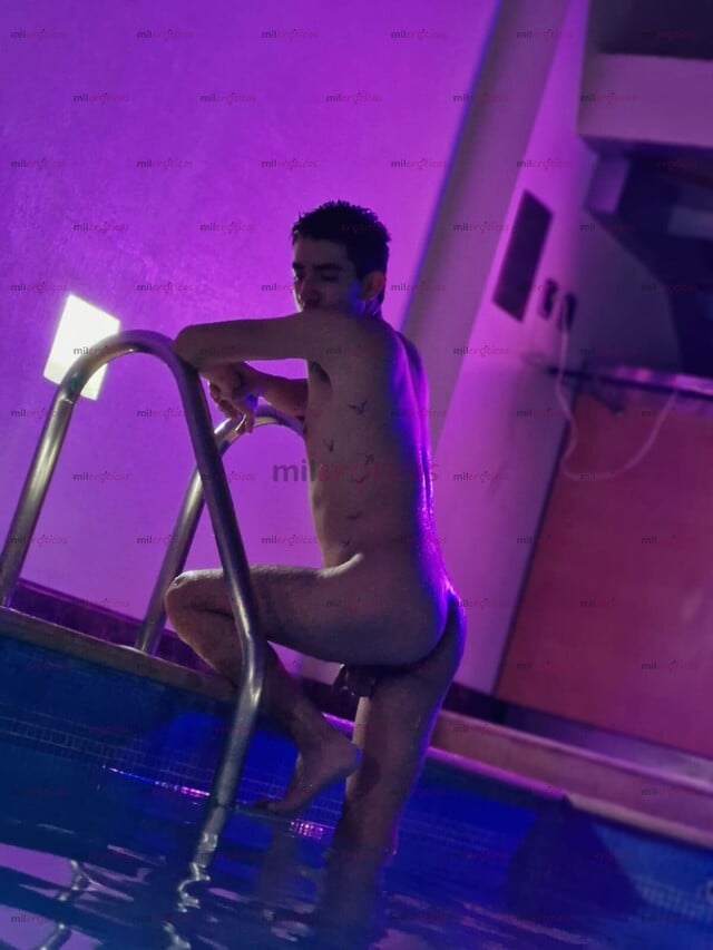 FOTOS DE TWINK COMPLACIENTE Y CALIENTE, MORBOSO, DISPUESTO A SATISFACER TUS DESEOS SEXUAL