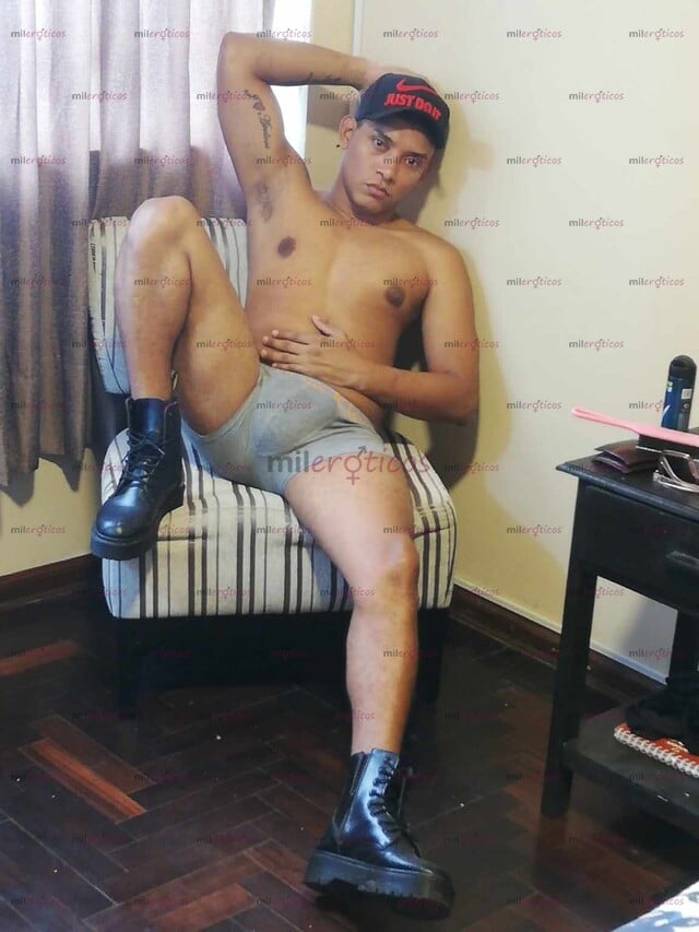 FOTOS DE VERGON 21CM NUEVO EN LA CIUDAD... MORENO EXTRANGERO MACHO DISPUESTO PARA TI.....