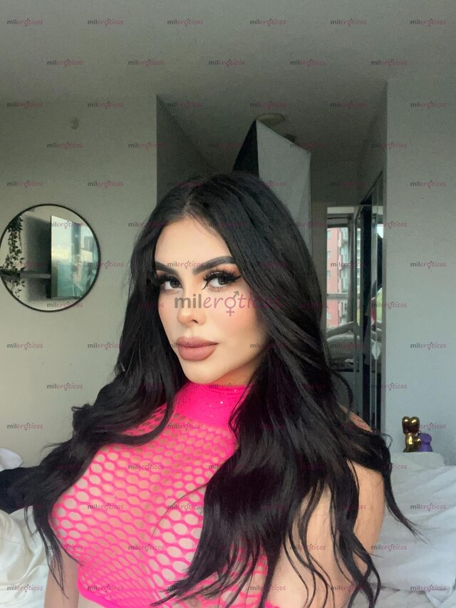 FOTOS DE PUTITA CON UN CARAMELO LECHOSO Y FUNCIONAL, DAME Y TE DOY LECHE