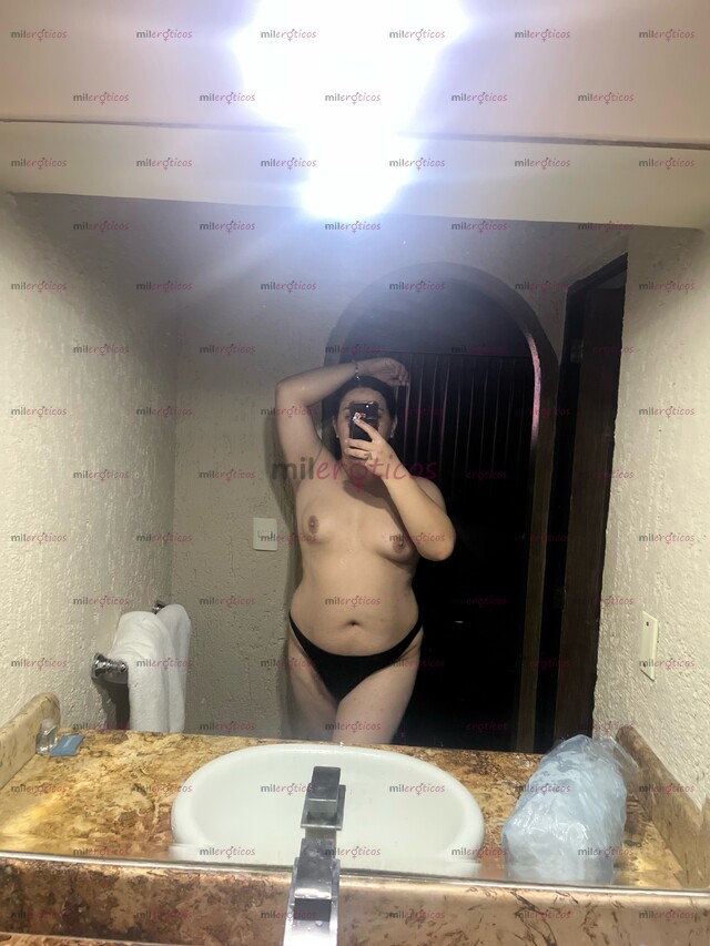 FOTOS DE YA DISPONIBLE LA PUTA DE TUS SUEÑOS SOLO WATS