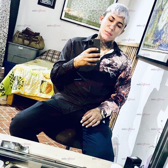 FOTOS DE JOVEN ARRECHO LISTO PARA COMPLACERTE Y CUMPLIR TODAS TUS FANTASÍAS