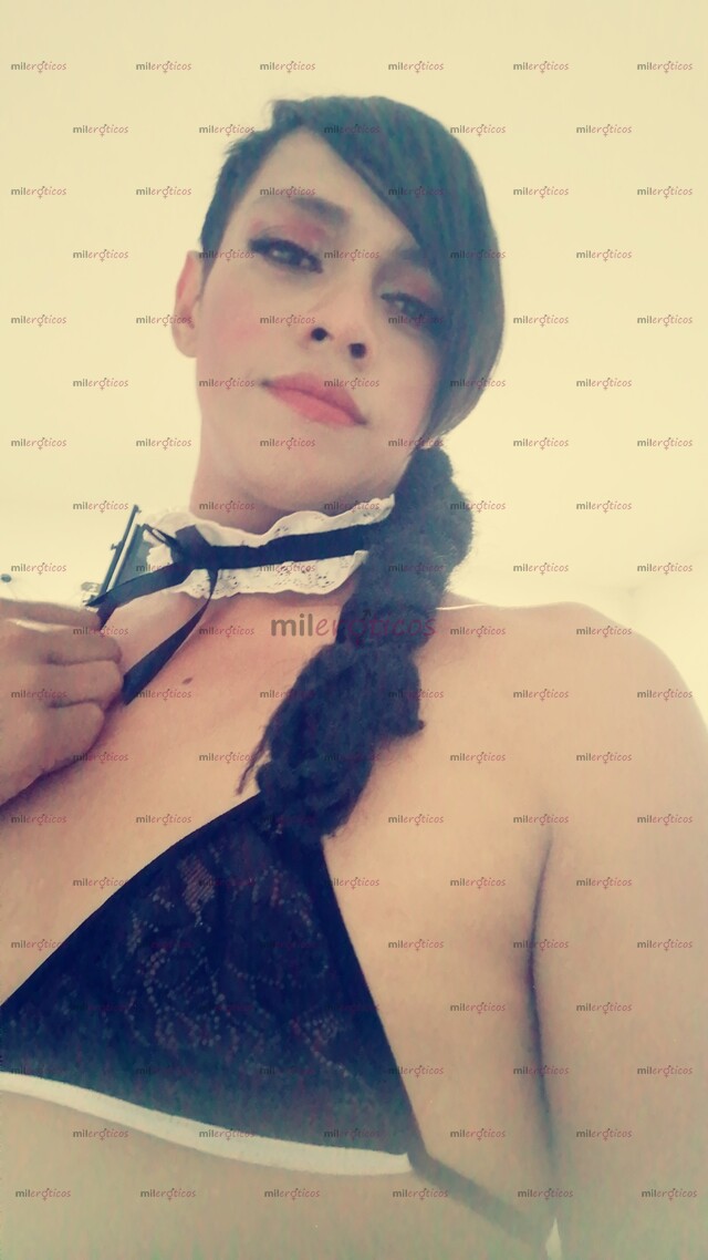 FOTOS DE CHICA TRANS DE PASO POR TU CIUDAD PARA SATISFACER TODOS TUS FETICHES
