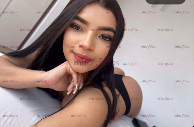 FOTOS DE DELGADA Y MORENA DISPUESTA A COMPLACER FANTASIAS SEXUALES