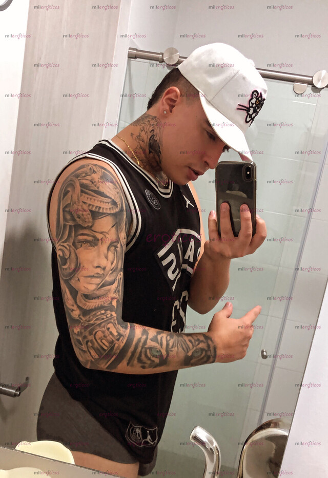 FOTOS DE MEN VERSATIL TATUADO LISTO PARA COMPLACERTE EN TODO