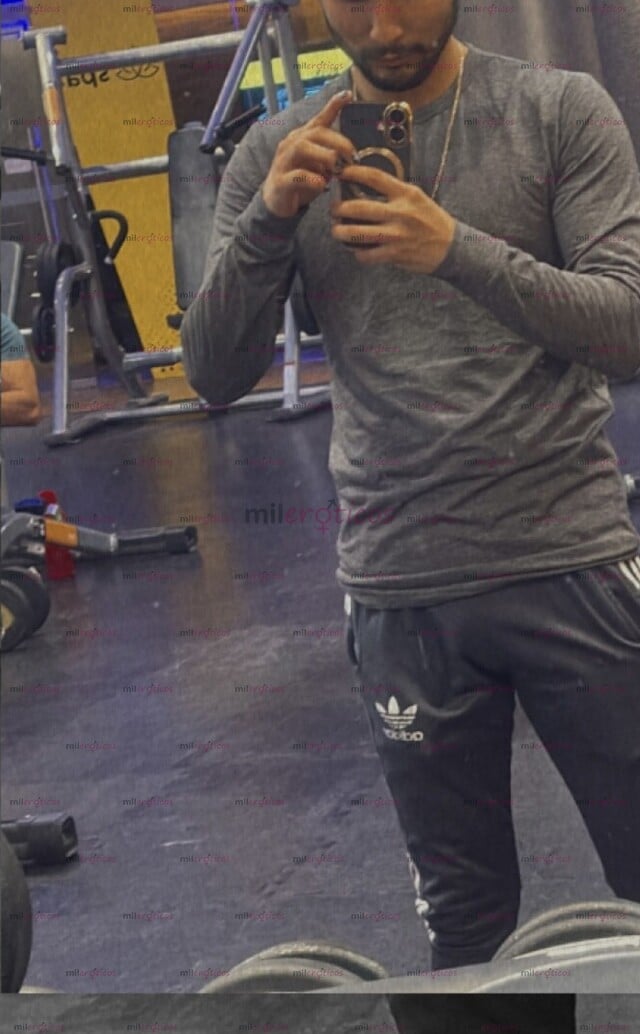 FOTOS DE PERSONA DEPORTIVA Y CON BUEN CUERPO, CONSIÉNTETE