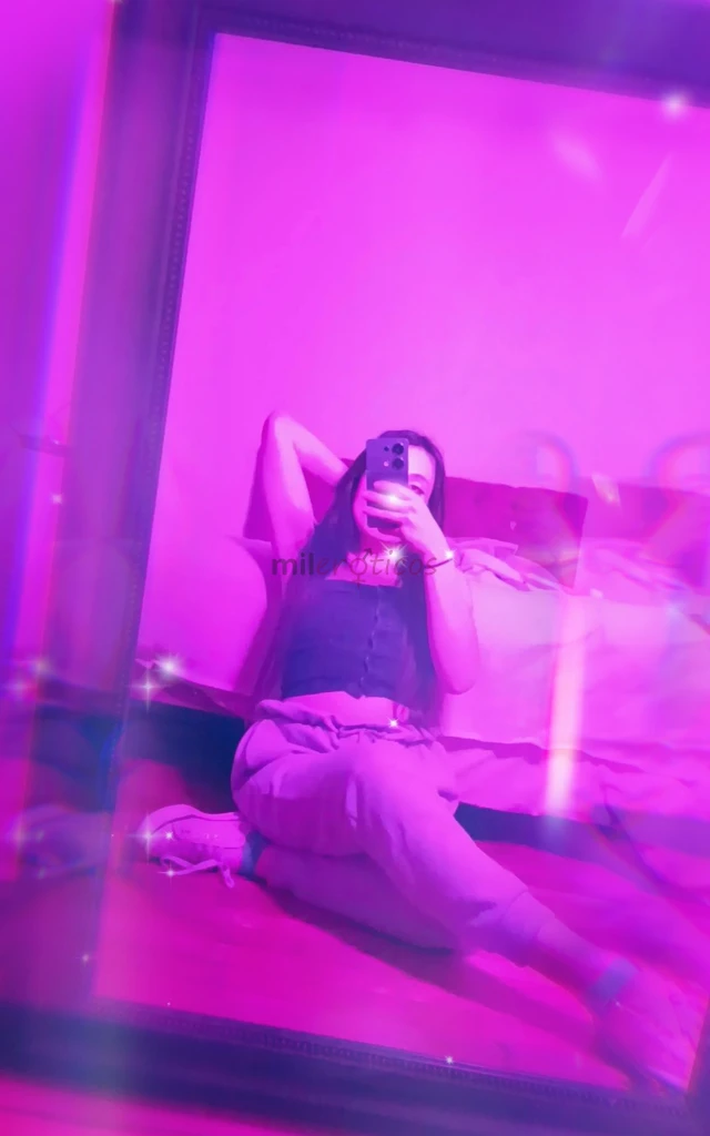 Solo contenido y videollamadas pendejita morbosa caliente contactame bb pasiva super femenina cuerpo armonizado mi servicio es full morboso y mi boca...